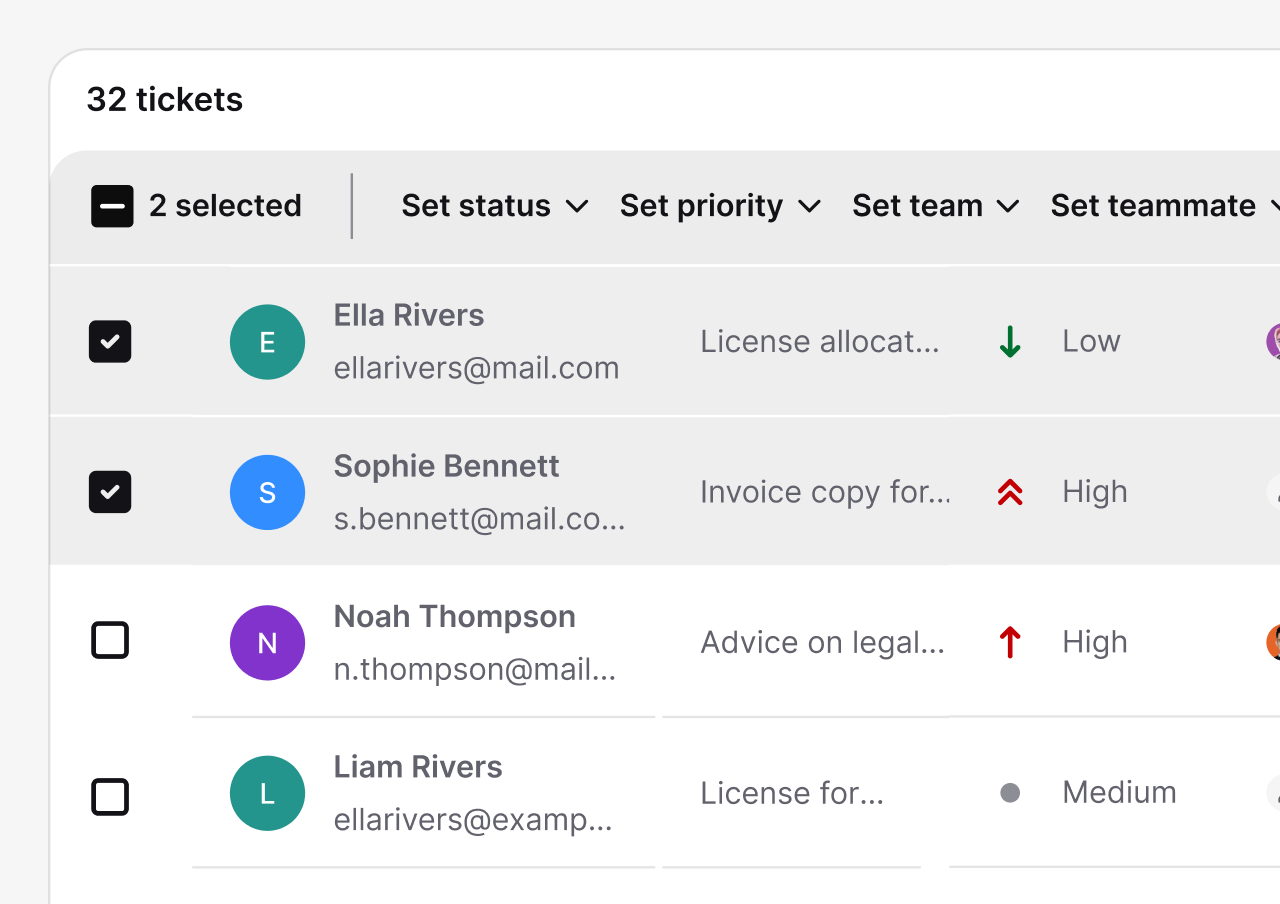 Bulk actions bar setting status, priority, and team for selected tickets in HelpDesk.com