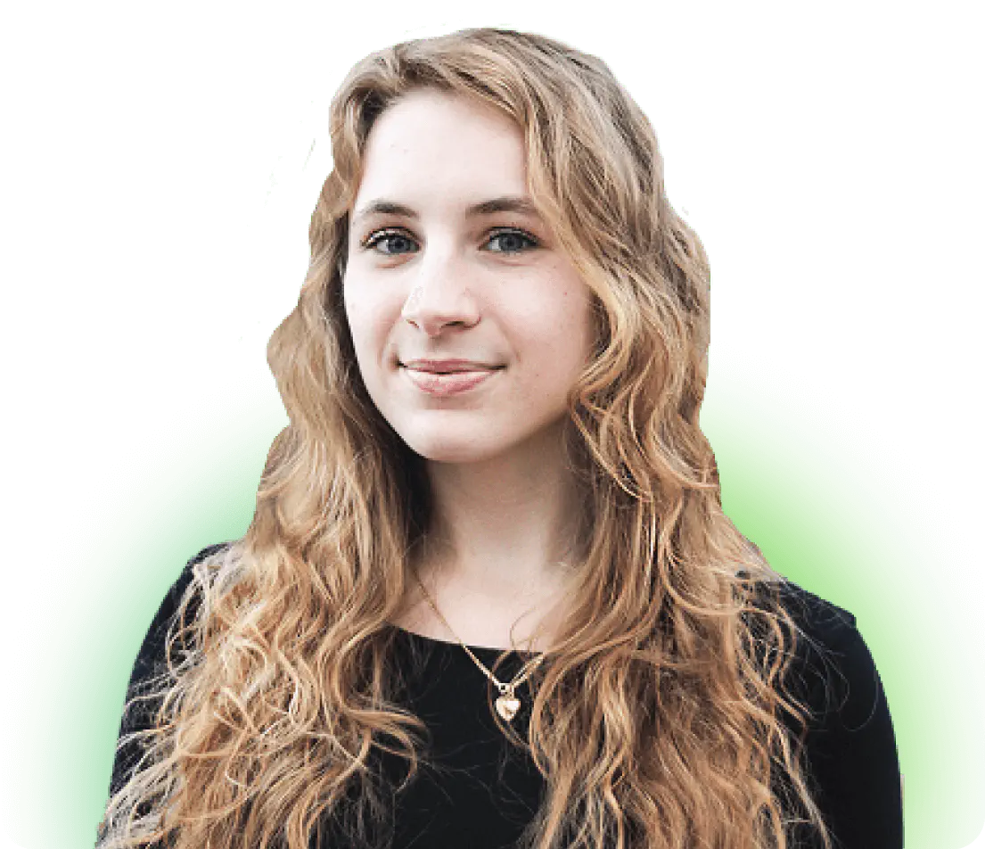 Photo of Weronika Masternak, Product Content Specialist at HelpDesk